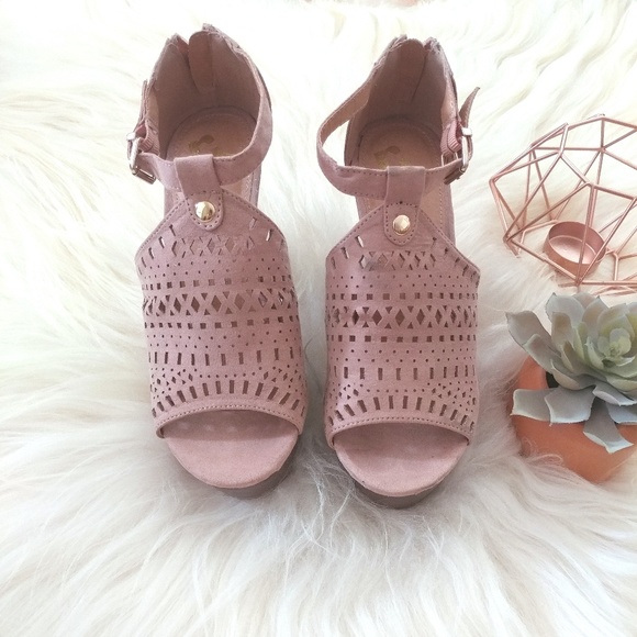 NEW Report platform heels - Picture 5 of 8